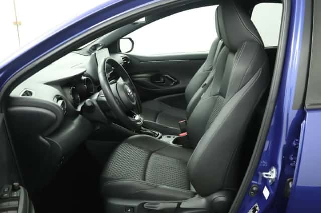Toyota Yaris (2024) thumbnail 14