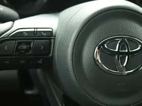 Toyota Yaris (2024) thumbnail 16