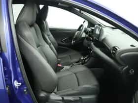 Toyota Yaris (2024) thumbnail 18