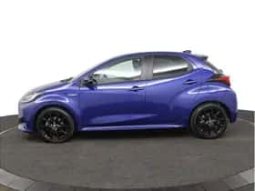 Toyota Yaris (2024) thumbnail 3