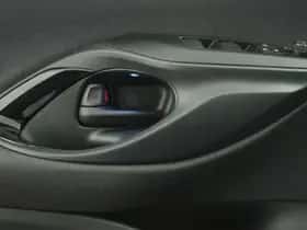 Toyota Yaris (2024) thumbnail 24