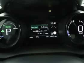 Toyota Yaris (2024) thumbnail 5