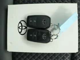 Toyota Yaris (2024) thumbnail 9