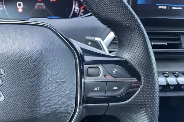 Peugeot 5008 (2021) thumbnail 13