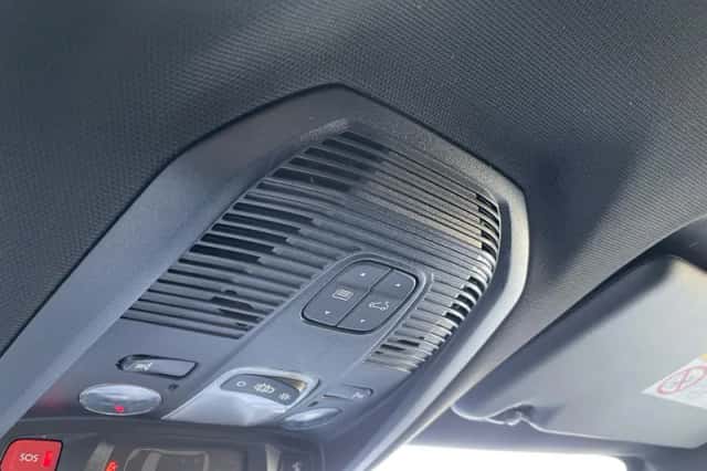 Peugeot 5008 (2021) thumbnail 28
