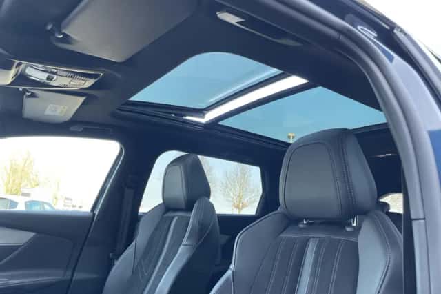 Peugeot 5008 (2021) thumbnail 30