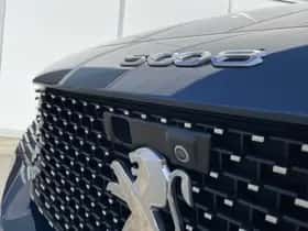 Peugeot 5008 (2021) thumbnail 4