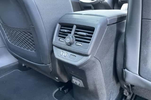 Peugeot 5008 (2021) thumbnail 37