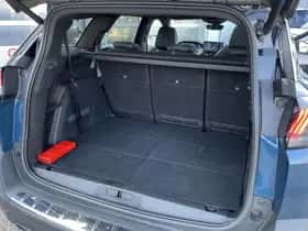 Peugeot 5008 (2021) thumbnail 39