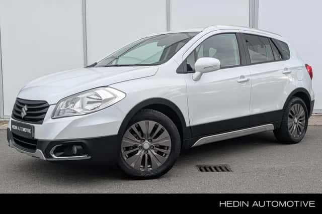 Suzuki S-Cross (2016) thumbnail 1