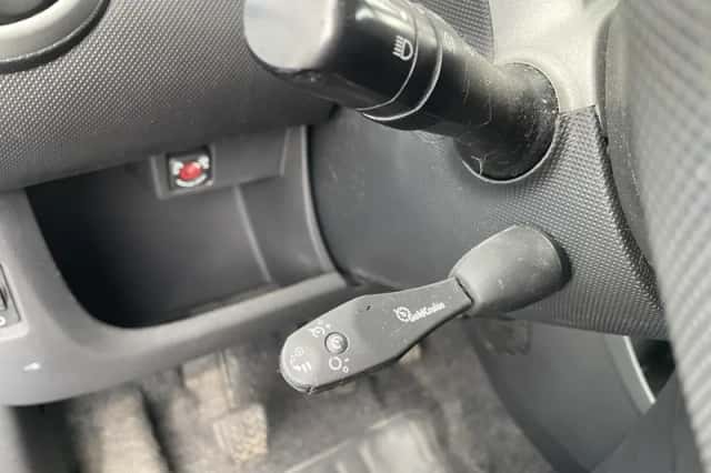 Peugeot 107 (2013) thumbnail 11