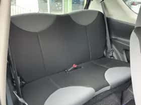 Peugeot 107 (2013) thumbnail 9