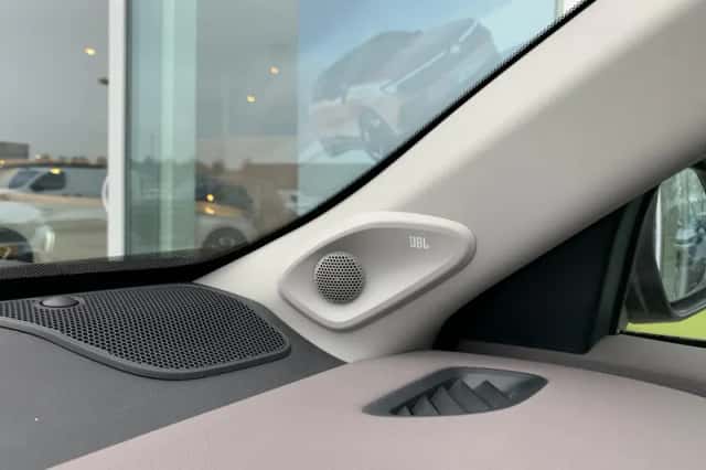 Toyota Yaris Cross (2022) thumbnail 11