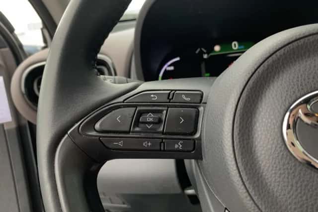 Toyota Yaris Cross (2022) thumbnail 19