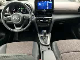 Toyota Yaris Cross (2022) thumbnail 4