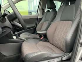 Toyota Yaris Cross (2022) thumbnail 5