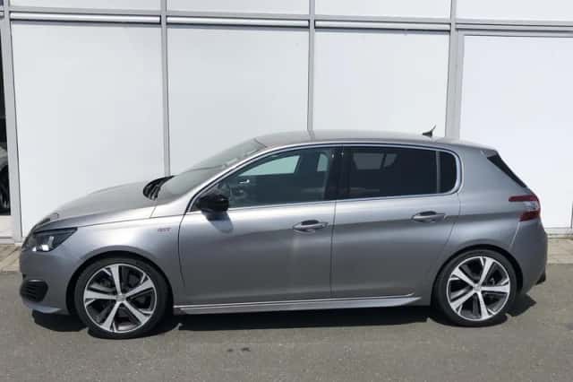 Peugeot 308 (2016) thumbnail 3