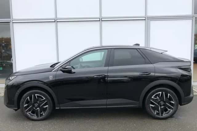 Peugeot 3008 (2025) thumbnail 5