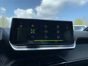 Peugeot 208 (2021) thumbnail 11