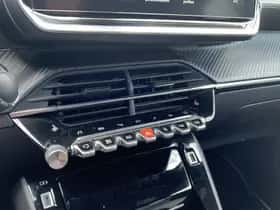 Peugeot 208 (2021) thumbnail 12