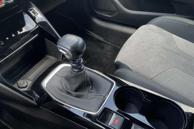 Peugeot 208 (2021) thumbnail 13