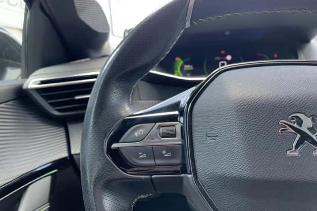Peugeot 208 (2021) thumbnail 18