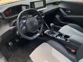 Peugeot 208 (2021) thumbnail 3