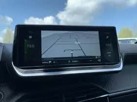 Peugeot 208 (2021) thumbnail 10