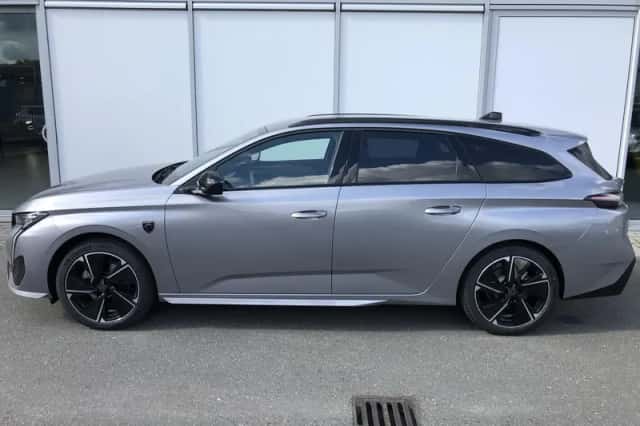 Peugeot e-308 (2025) thumbnail 3