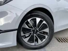 Kia Ceed (2025) thumbnail 3