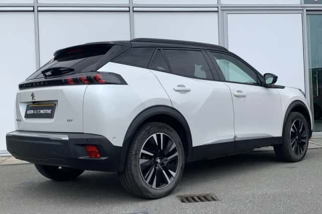 Peugeot e-2008 (2022) thumbnail 2