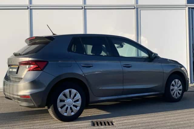 Škoda Fabia (2023) thumbnail 2