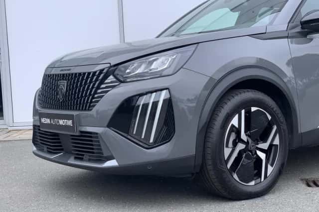 Peugeot 2008 (2025) thumbnail 3