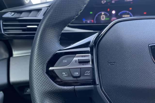 Peugeot 408 (2024) thumbnail 17