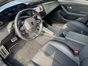 Peugeot 408 (2024) thumbnail 3