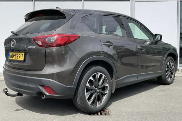 Mazda CX-5 (2017) thumbnail 2