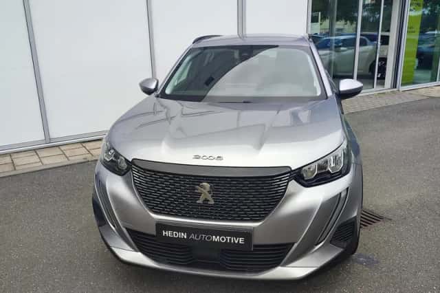 Peugeot 2008 (2021) thumbnail 2
