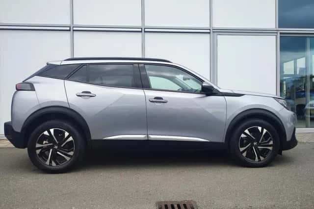 Peugeot 2008 (2021) thumbnail 6