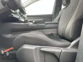 Peugeot 3008 (2021) thumbnail 17