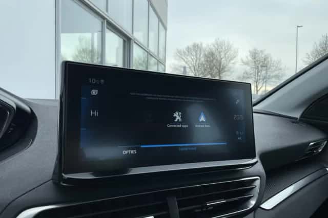 Peugeot 3008 (2021) thumbnail 27