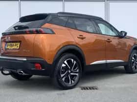 Peugeot 2008 (2020) thumbnail 2
