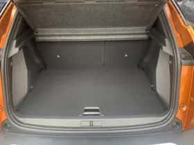 Peugeot 2008 (2020) thumbnail 16