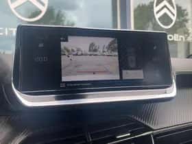 Peugeot 2008 (2020) thumbnail 6