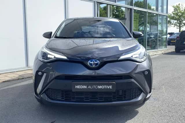 Toyota C-HR (2024) thumbnail 6
