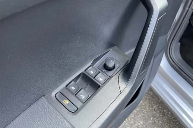SEAT Ibiza (2022) thumbnail 14