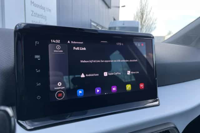 SEAT Ibiza (2022) thumbnail 22