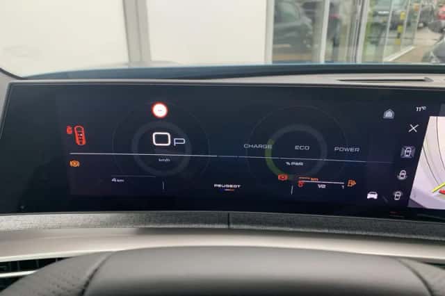 Peugeot 3008 (2025) thumbnail 15