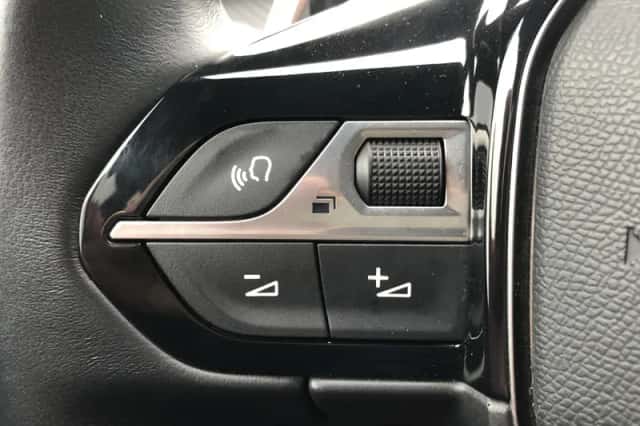 Peugeot 508 (2023) thumbnail 9
