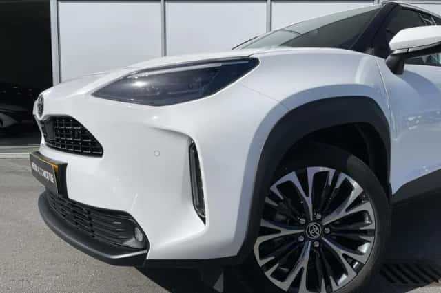 Toyota Yaris Cross (2022) thumbnail 2