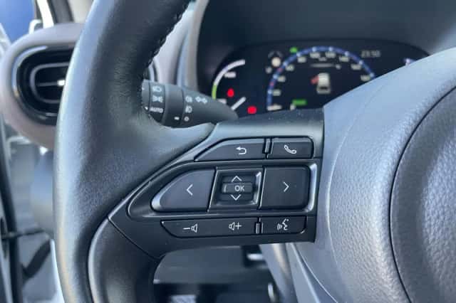 Toyota Yaris Cross (2022) thumbnail 16